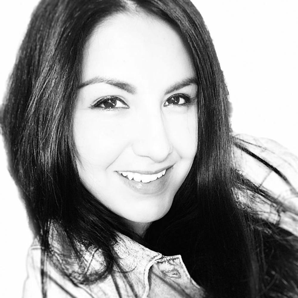 Meet your Posher, Mayra